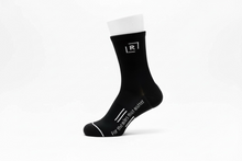 Load image into Gallery viewer, Relentless Hyrox-tested Performance Sock
